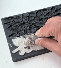 Load image into Gallery viewer, IOD Hazel and Bay Mould