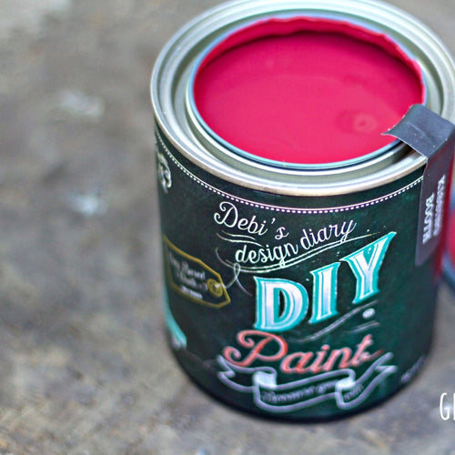 Kissing Booth DIY Paint